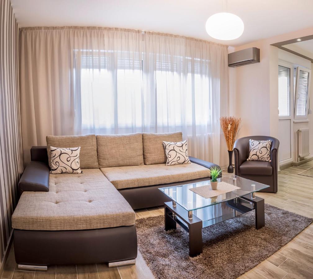 Apartment Dositejeva 13 Belgrade Luaran gambar